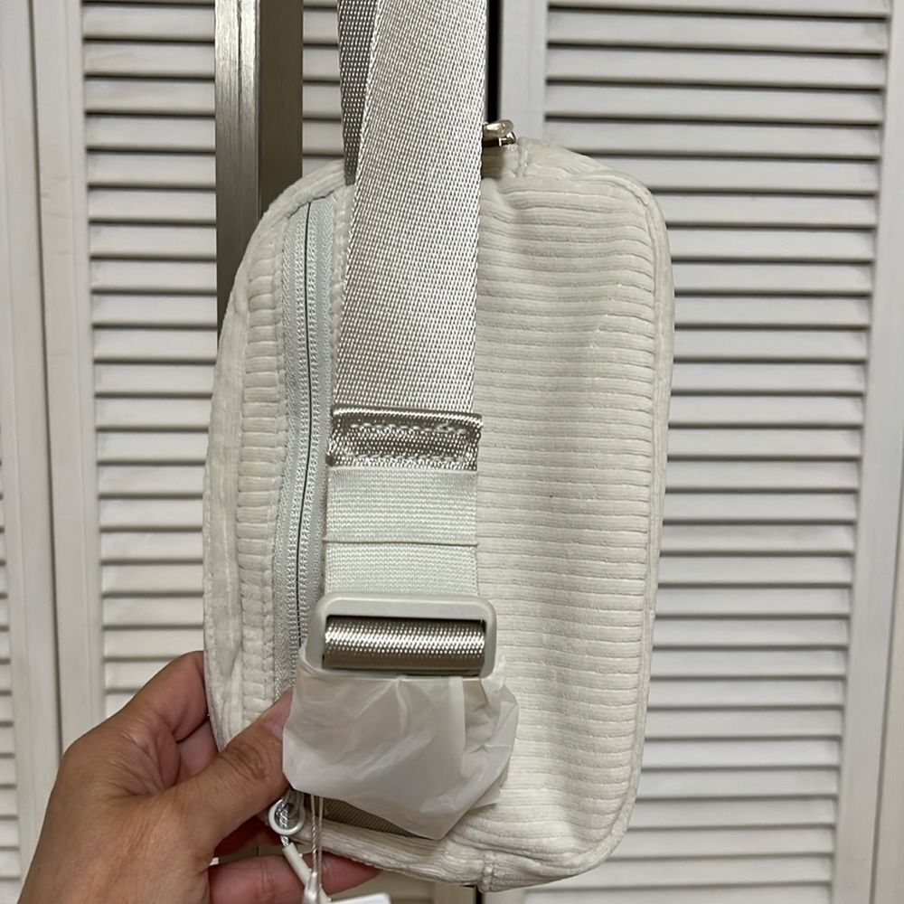 Everywhere belt bag - Picture 6 of 6